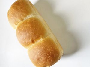 しっとり食パン　230円